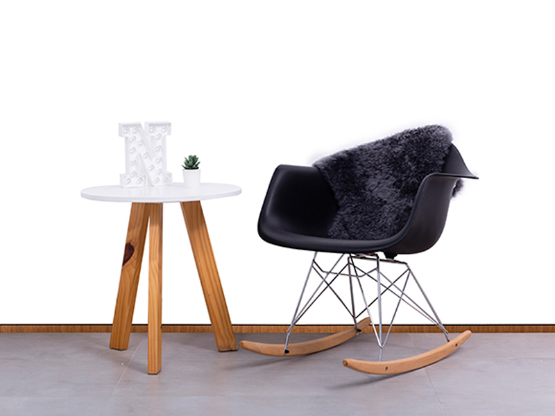 MECEDORA-EAMES